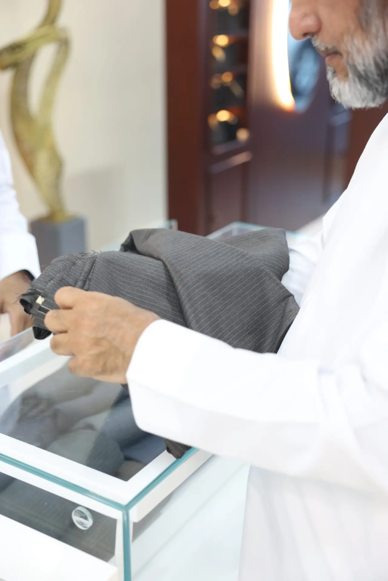 قطع قماش رجالي