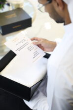 ⁦هديه قطع قماش رجالي⁩ - الصورة ⁦3⁩